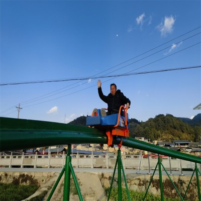 大型户外无动力单轨滑车 山地轨道多个滑轮观光车 无缝钢管焊接图2